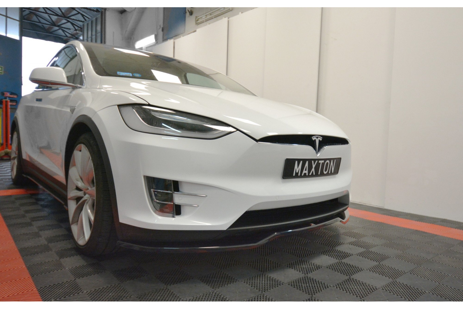 SPLITTER PRZEDNI V.2 TESLA MODEL X