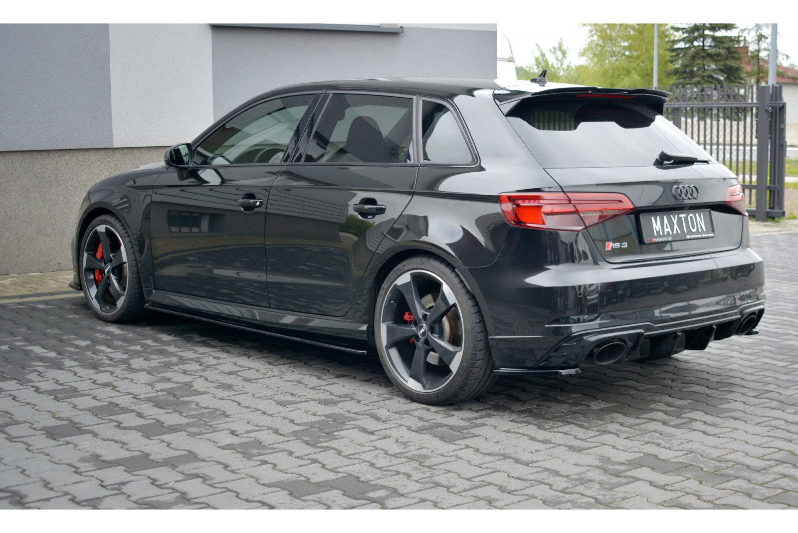 Dokładki progów Audi RS3 8V FL Sportback