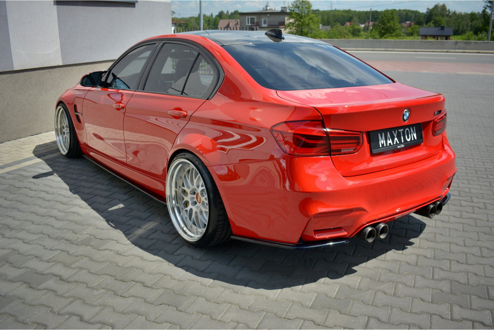 DOKŁADKI PROGÓW V.1 BMW M3 F80