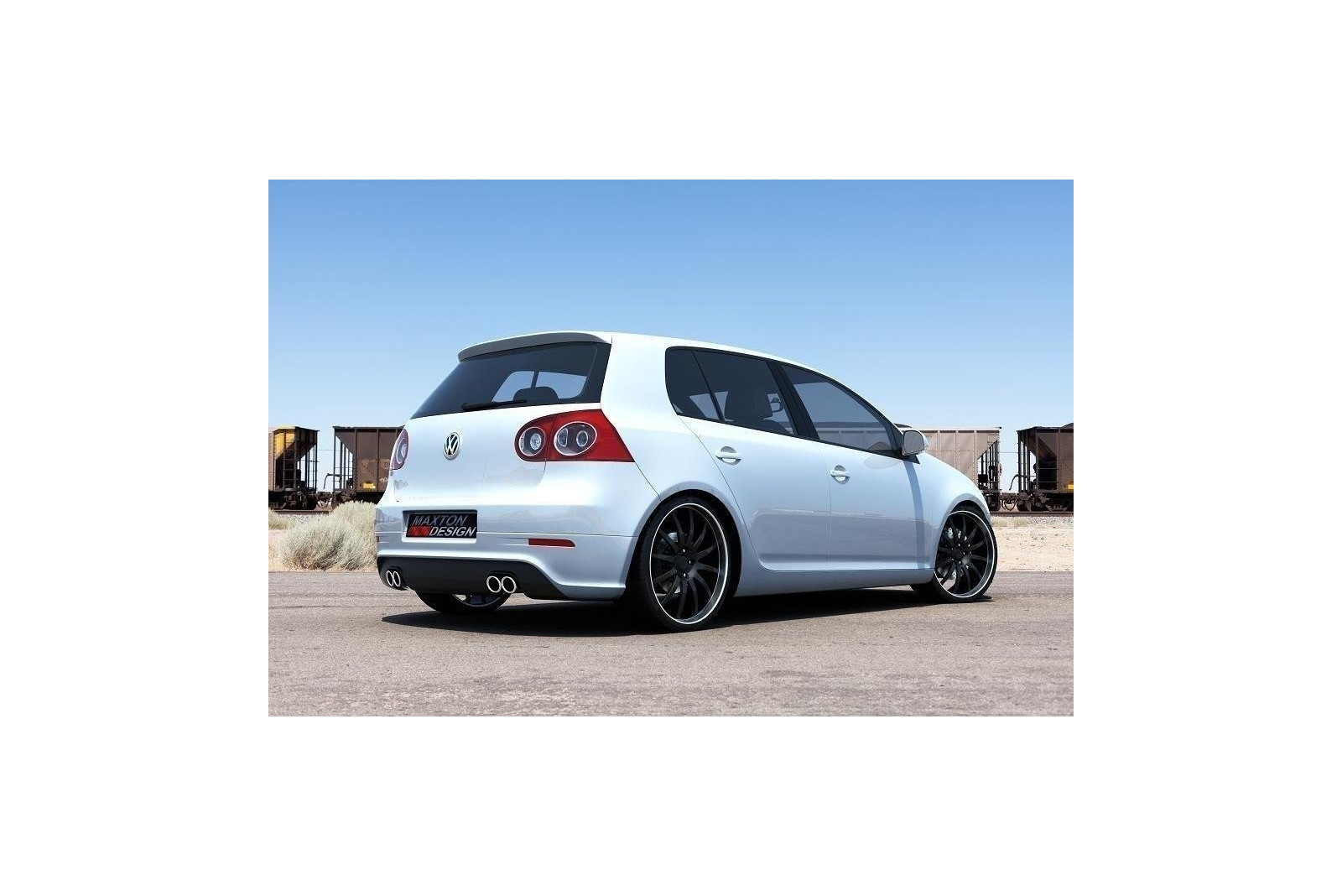 Dyfuzor Tylny VW Golf 5 R32 (2 otwory na wydech)