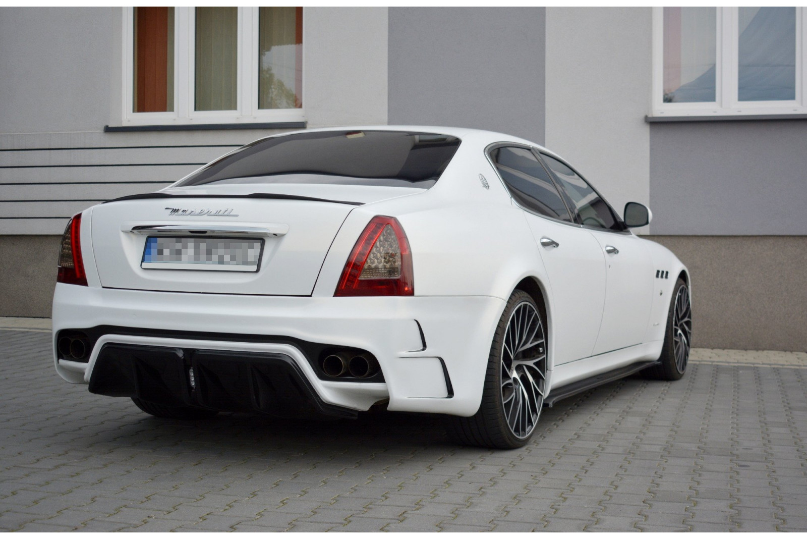 DOKŁADKI PROGÓW MASERATI QUATTROPORTE MK5 FACELIFT 