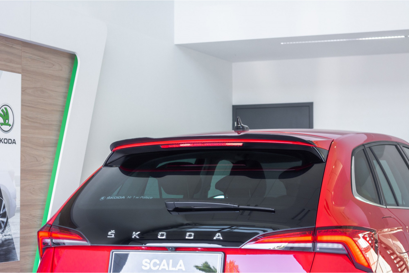 Przedłużenie Spoilera Skoda Scala