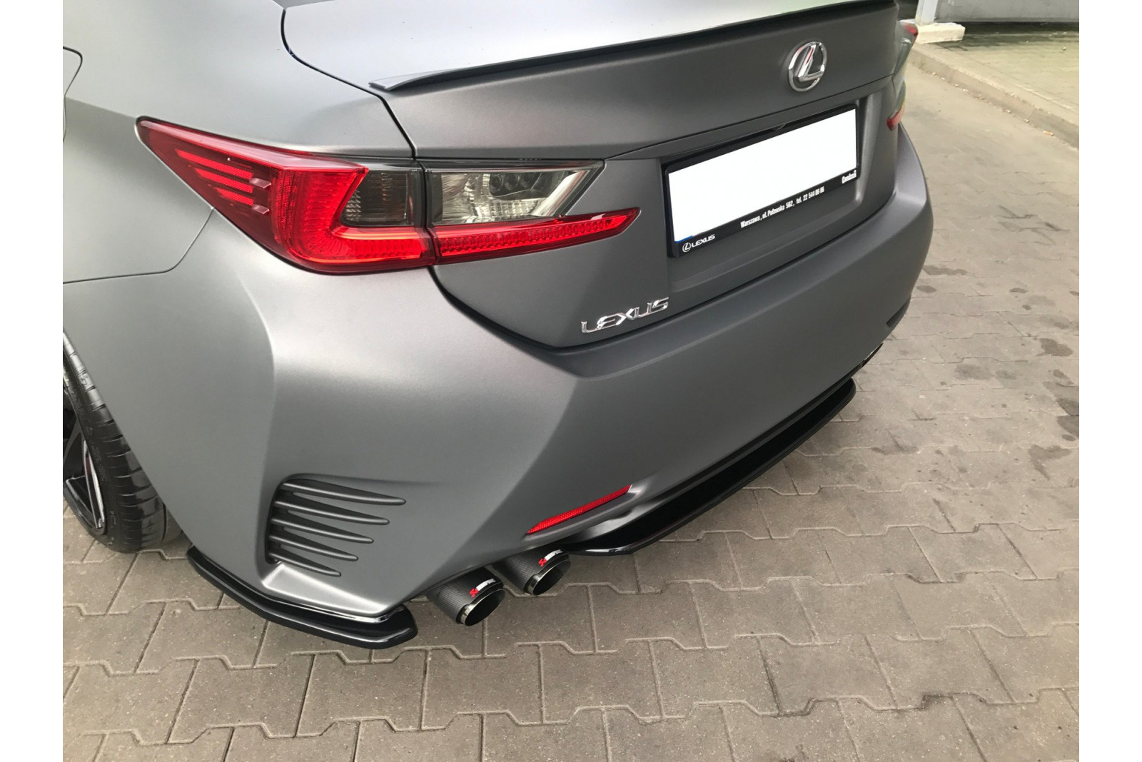 SPLITTER TYLNY ŚRODKOWY (BEZ DYFUZORA) Lexus Rc 