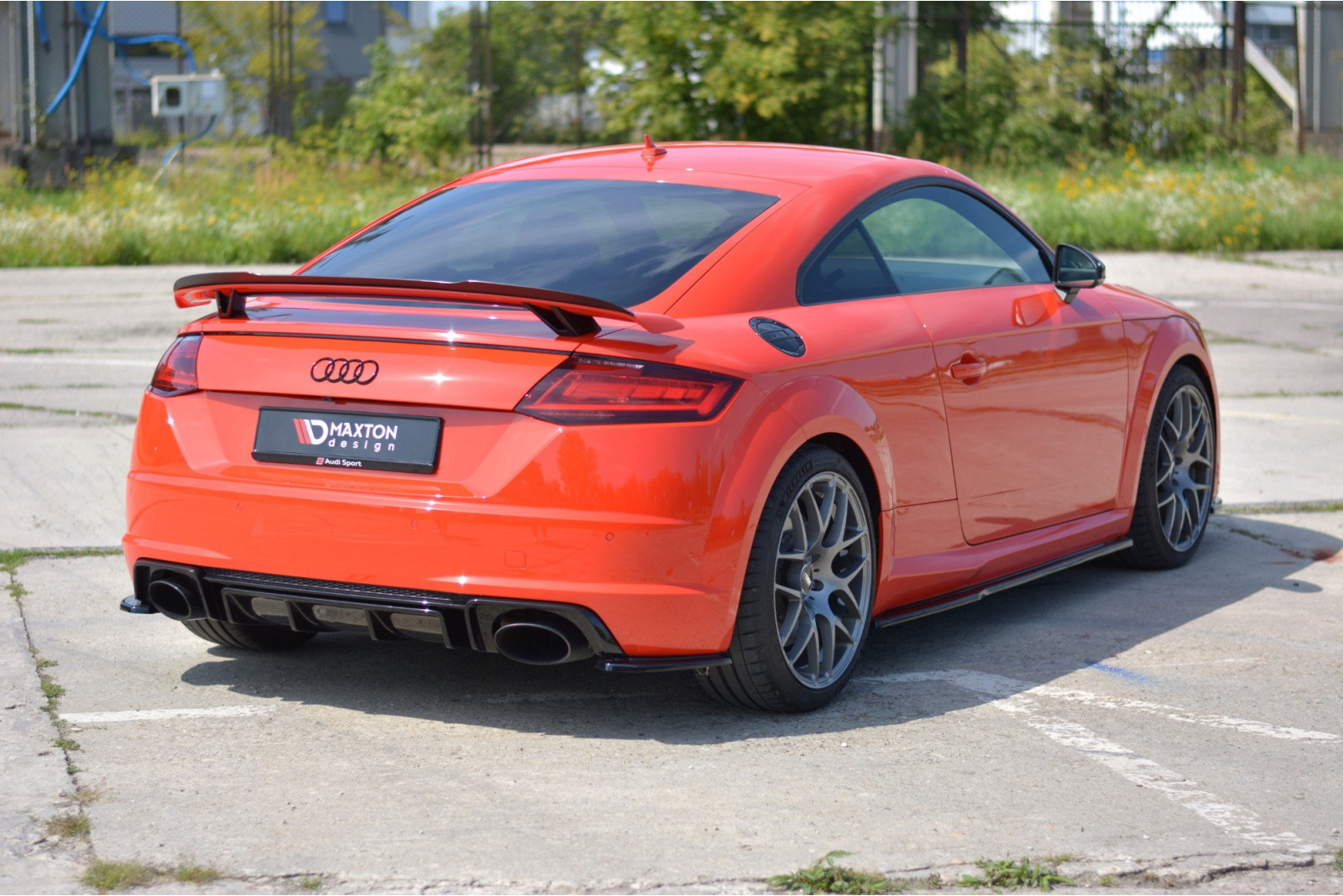 Splittery Tylne Boczne Audi TT RS 8S