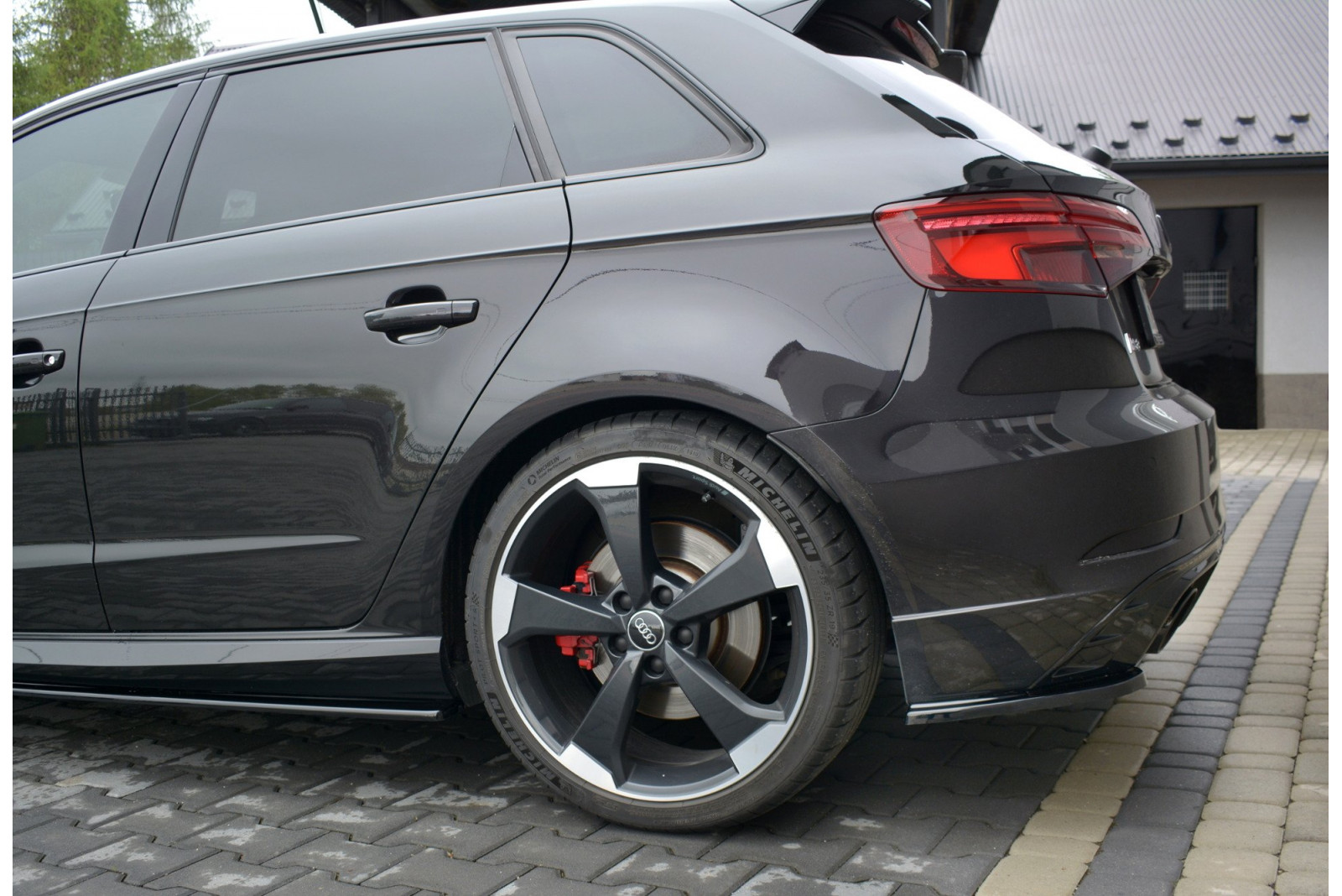 Splittery Tylne Boczne Audi RS3 8V FL Sportback