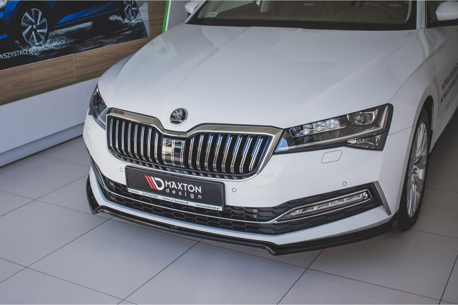 Splitter Przedni V.1 Skoda Superb Mk3 FL