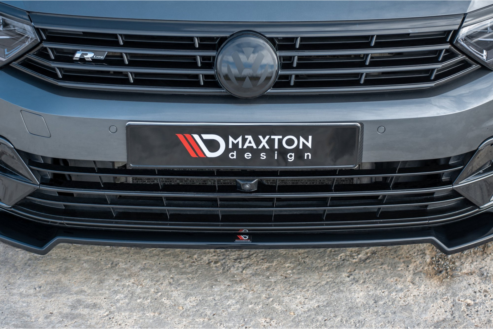 Splitter Przedni V.2 Volkswagen Passat R-Line B8