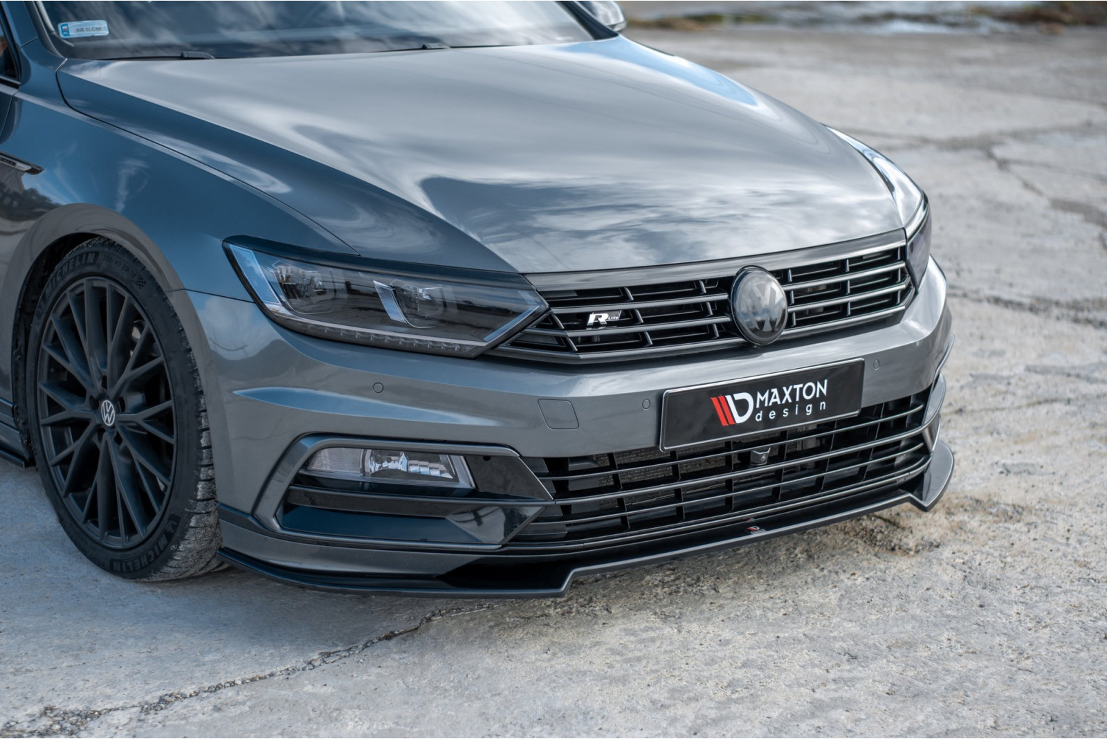 Splitter Przedni V.2 Volkswagen Passat R-Line B8