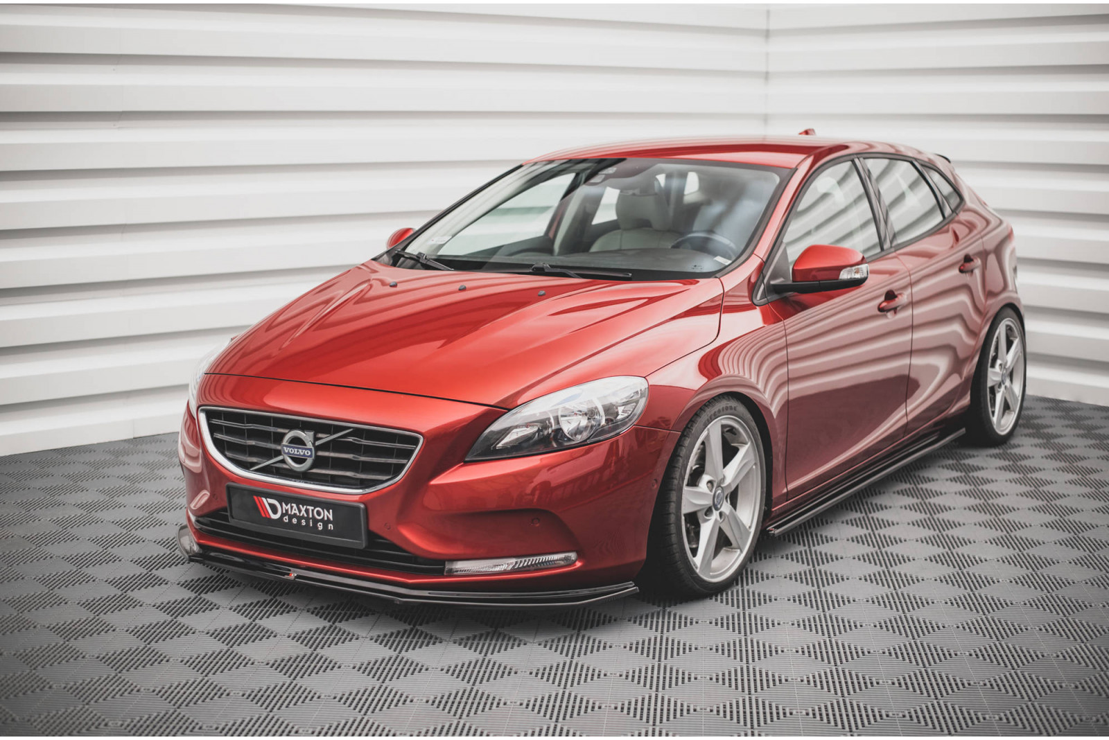 Splitter Przedni Volvo V40