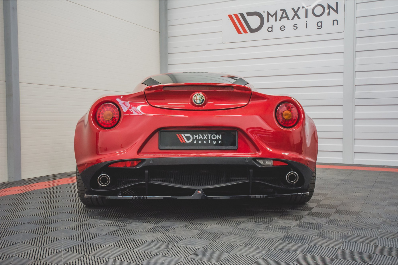 Splitter Tylny Środkowy Alfa Romeo 4C