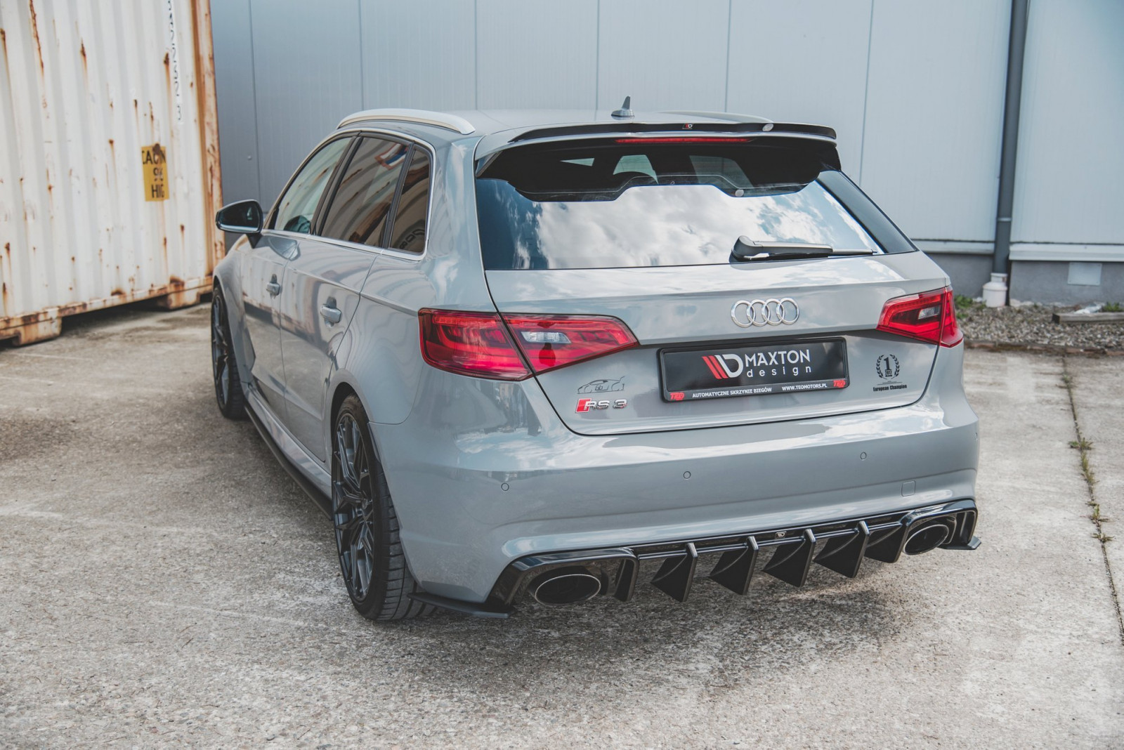 Dokładka Tylna Audi RS3 8V Sportback