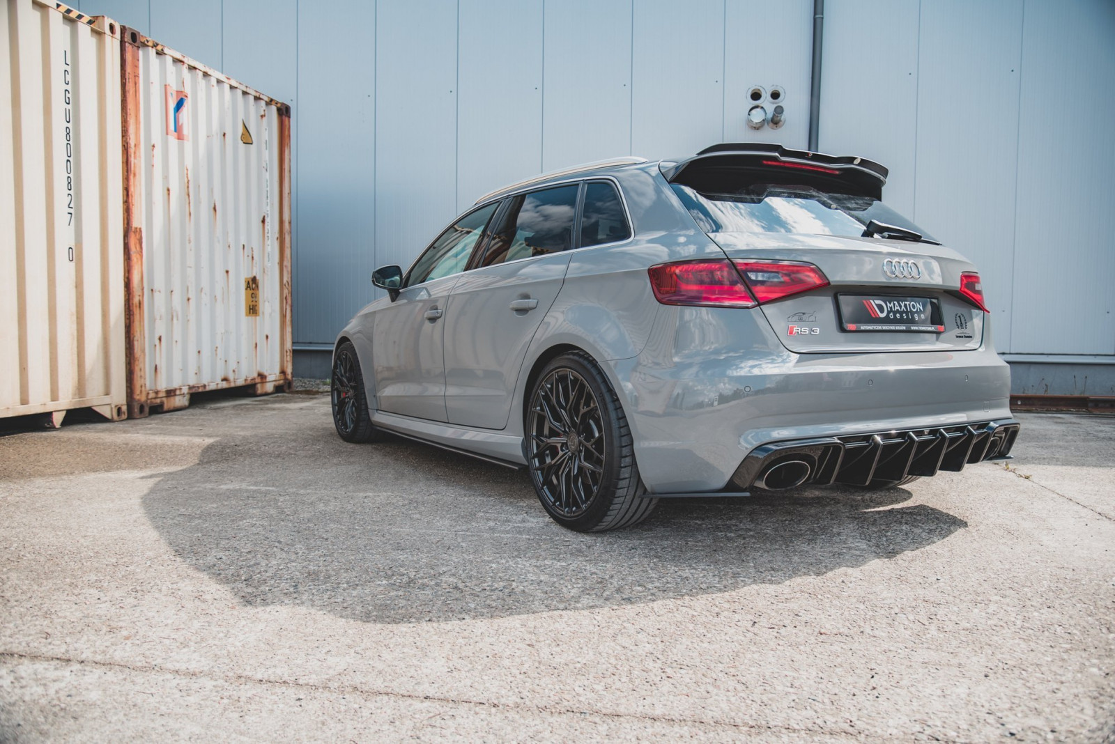 Dokładki progów Racing Durability Audi RS3 8V Sportback