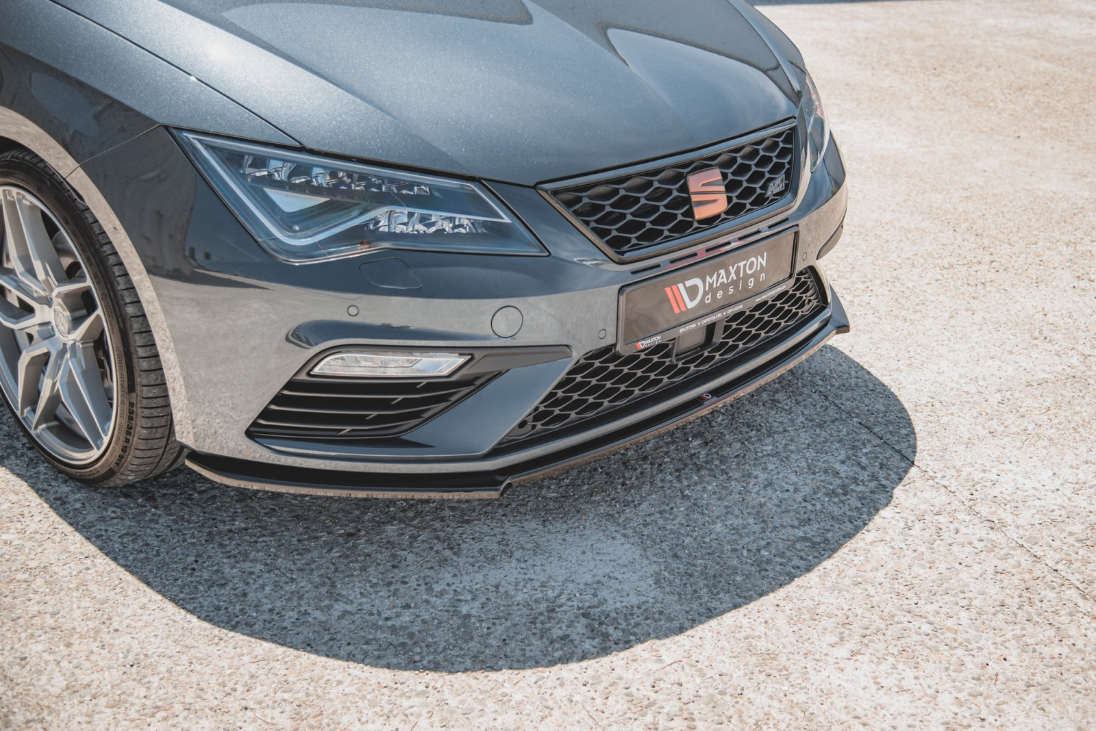 Splitter Przedni V.4 Seat Leon Cupra / FR Mk3 FL