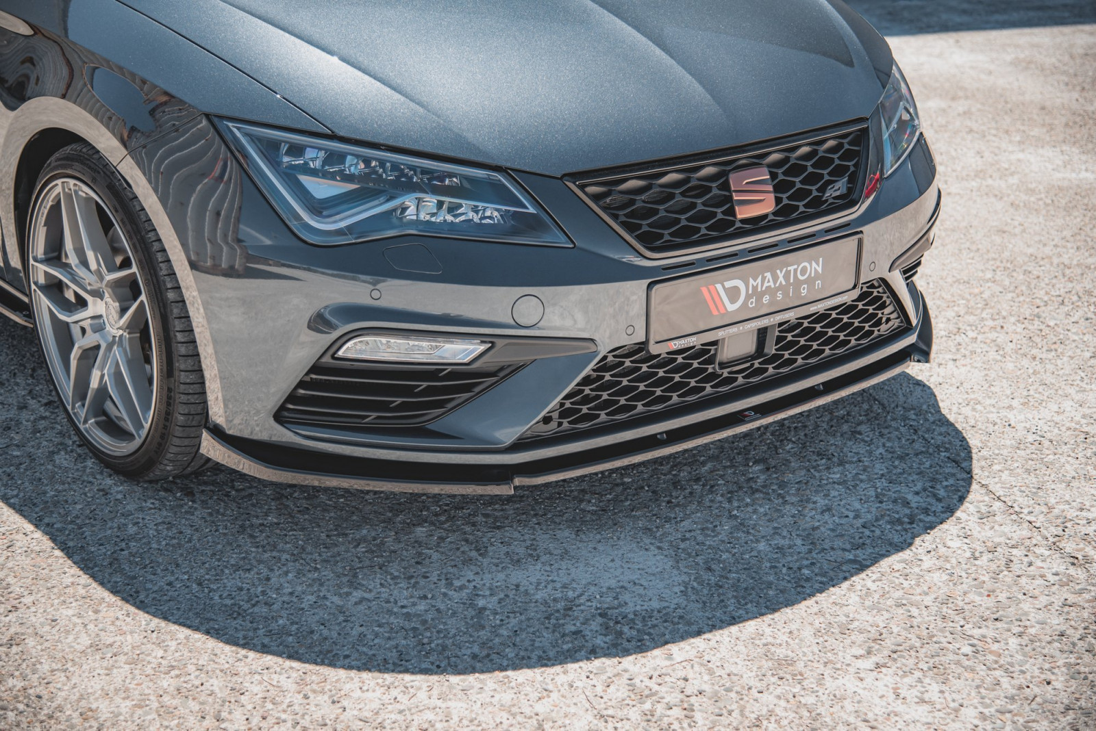 Splitter Przedni V.6 Seat Leon Cupra / FR Mk3 FL