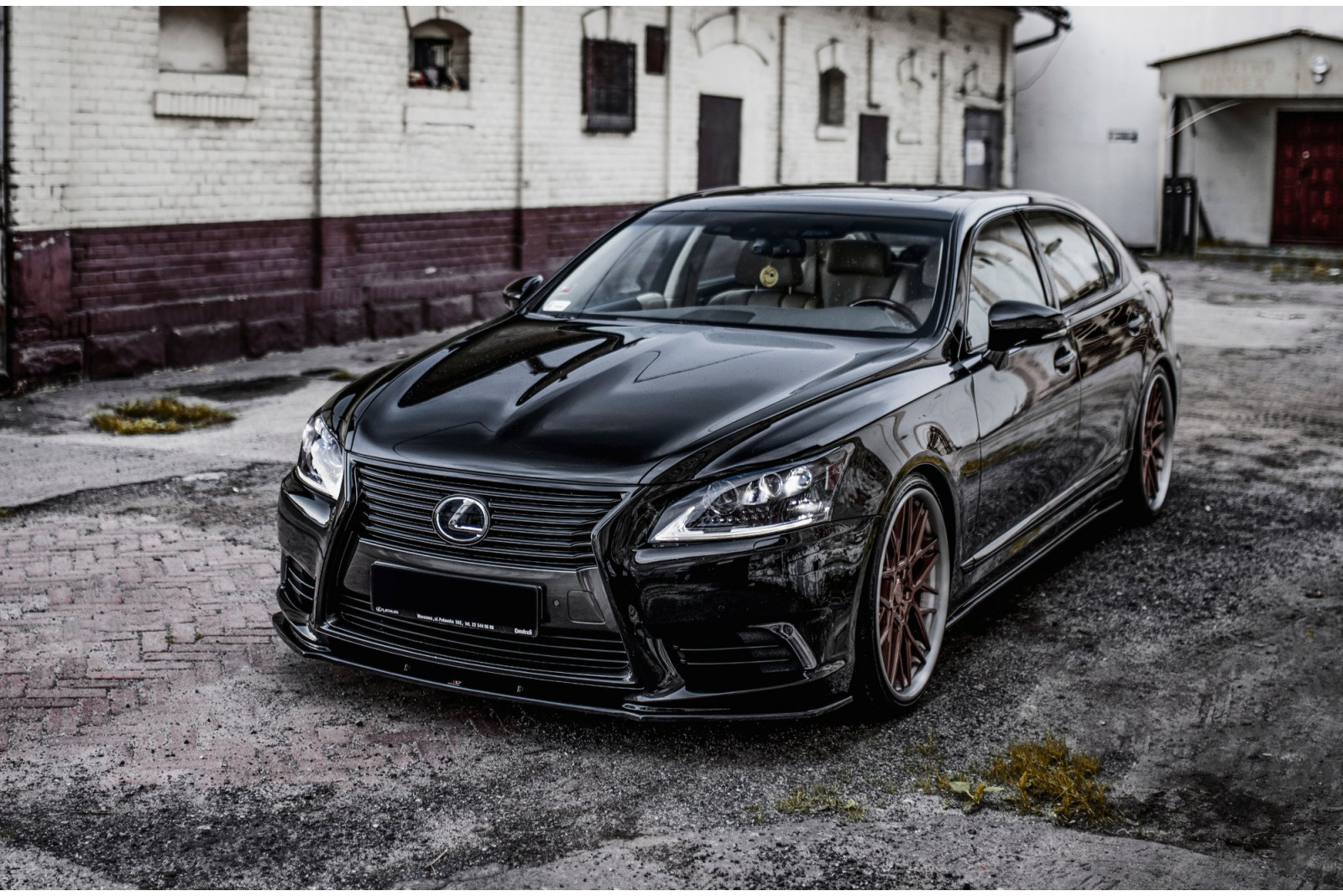 Splitter Przedni Lexus LS Mk4 Facelift