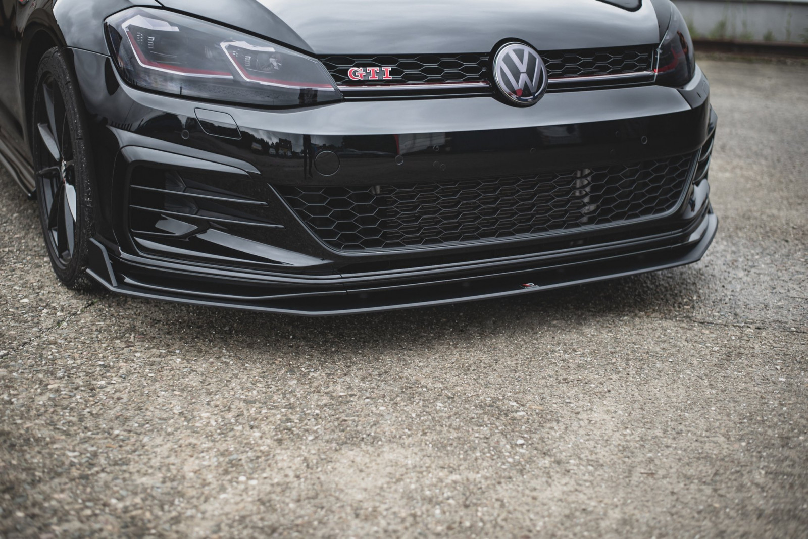 Splitter Przedni Racing Durability VW Golf 7 GTI TCR