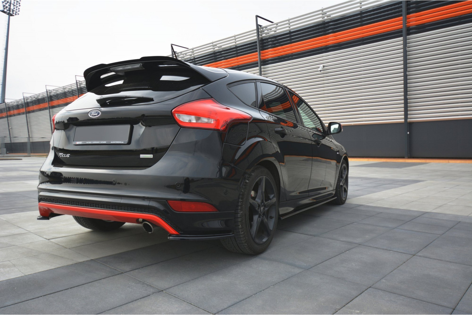 Przedłużenie Spoilera Ford Focus ST-Line Mk3 FL