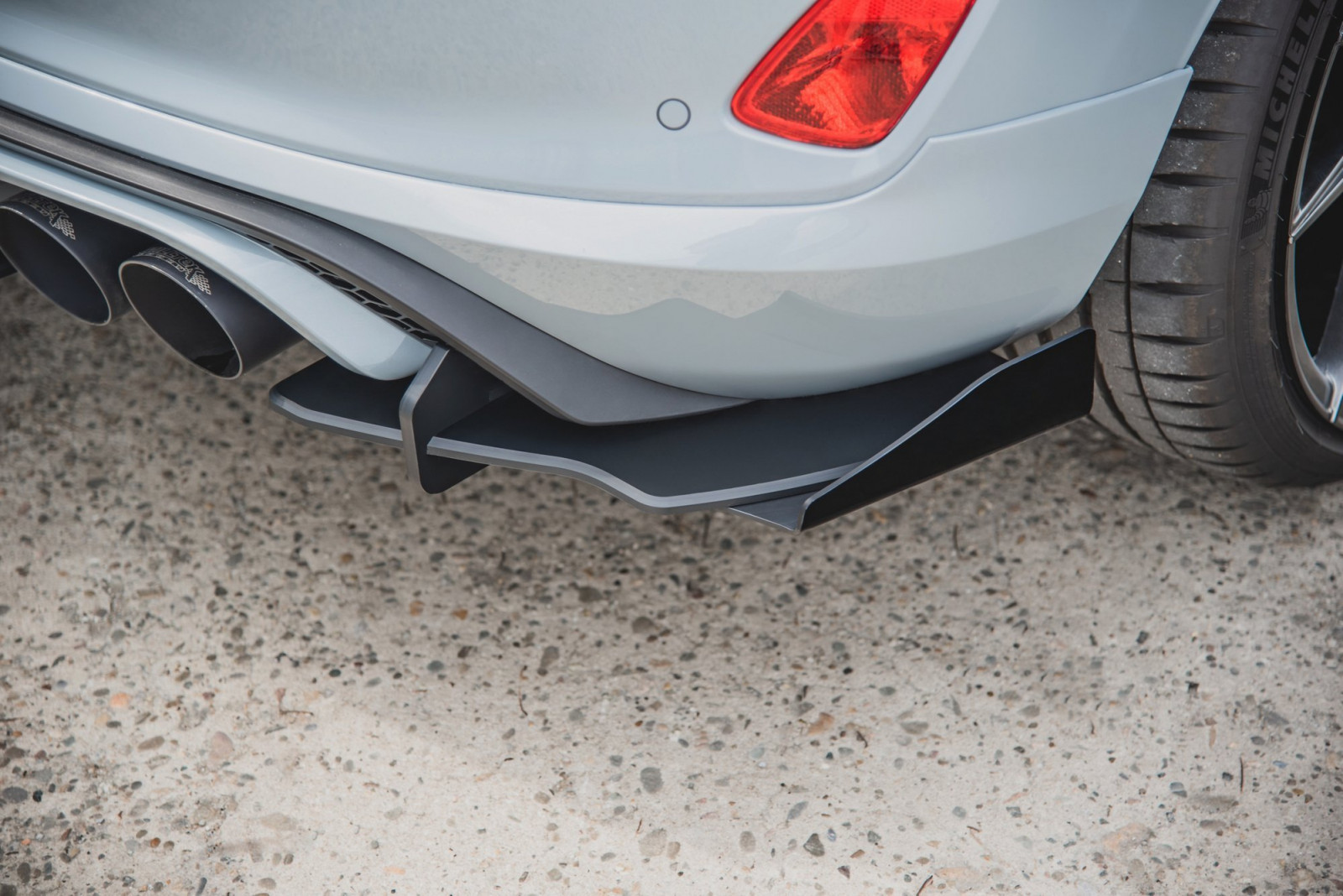 Side Flaps Ford Fiesta Mk8 ST 