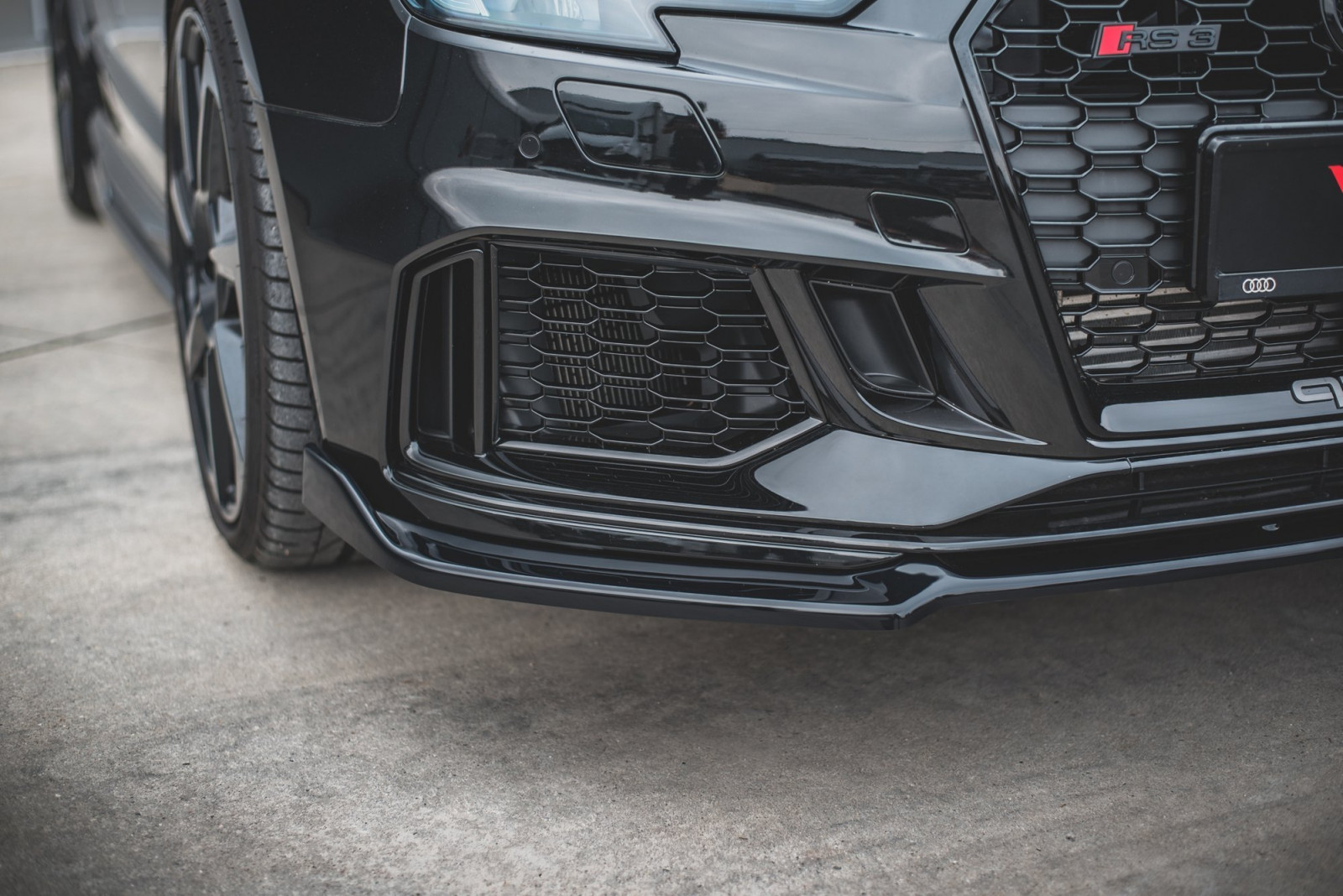 Splitter Przedni V.3 Audi RS3 8V FL Sportback