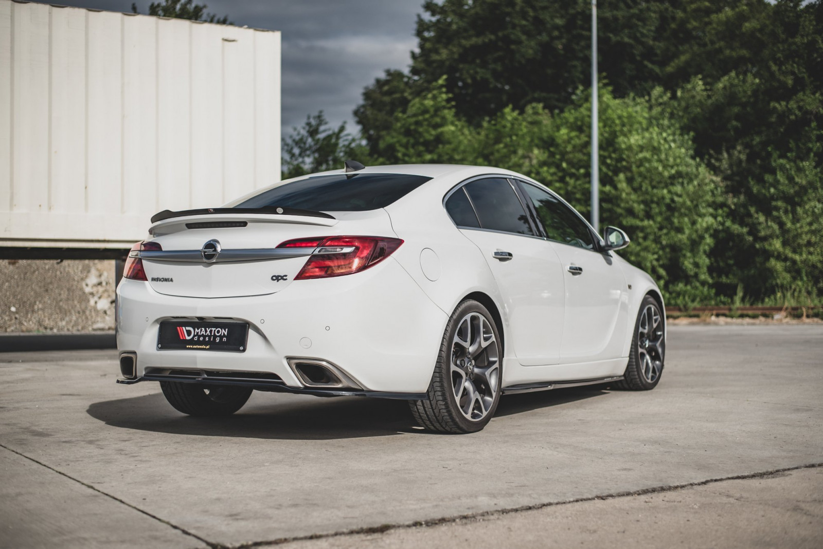 Splitter Tylny Środkowy Opel Insignia Mk. 1 OPC Facelift