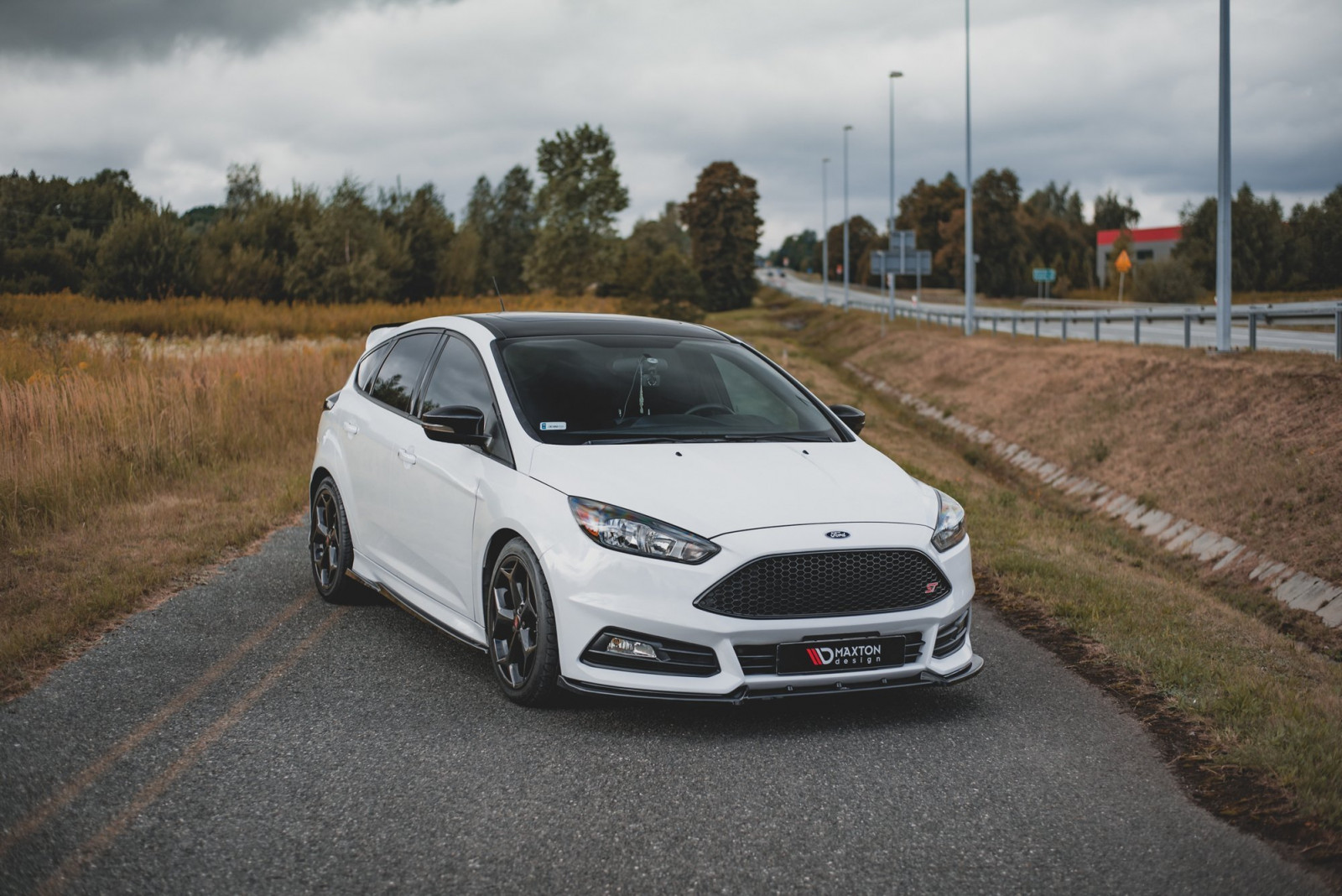 Splitter Przedni V.4 Ford Focus ST Mk3 Facelift