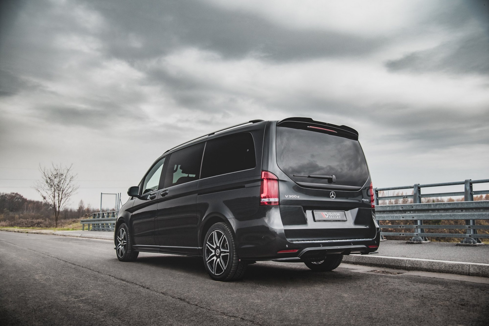 Przedłużenie Spoilera Mercedes-Benz V-Class AMG-Line W447 Facelift