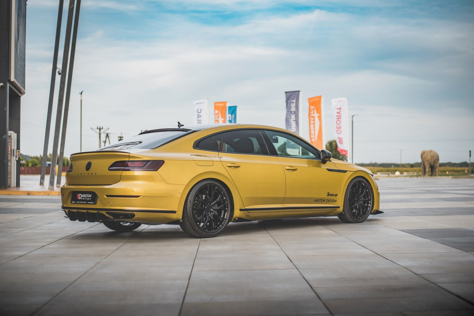 Dokładka Tylna Racing Durability + Flaps Volkswagen Arteon R-Line