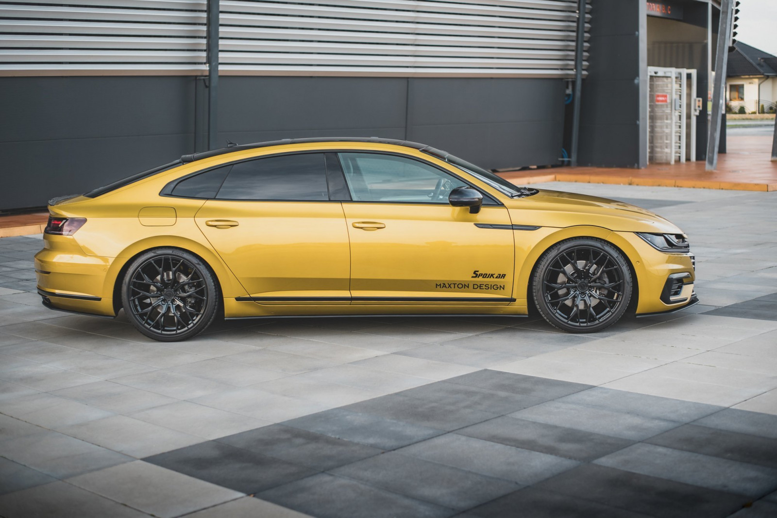 Dokładki progów Racing Durability Volkswagen Arteon R-Line