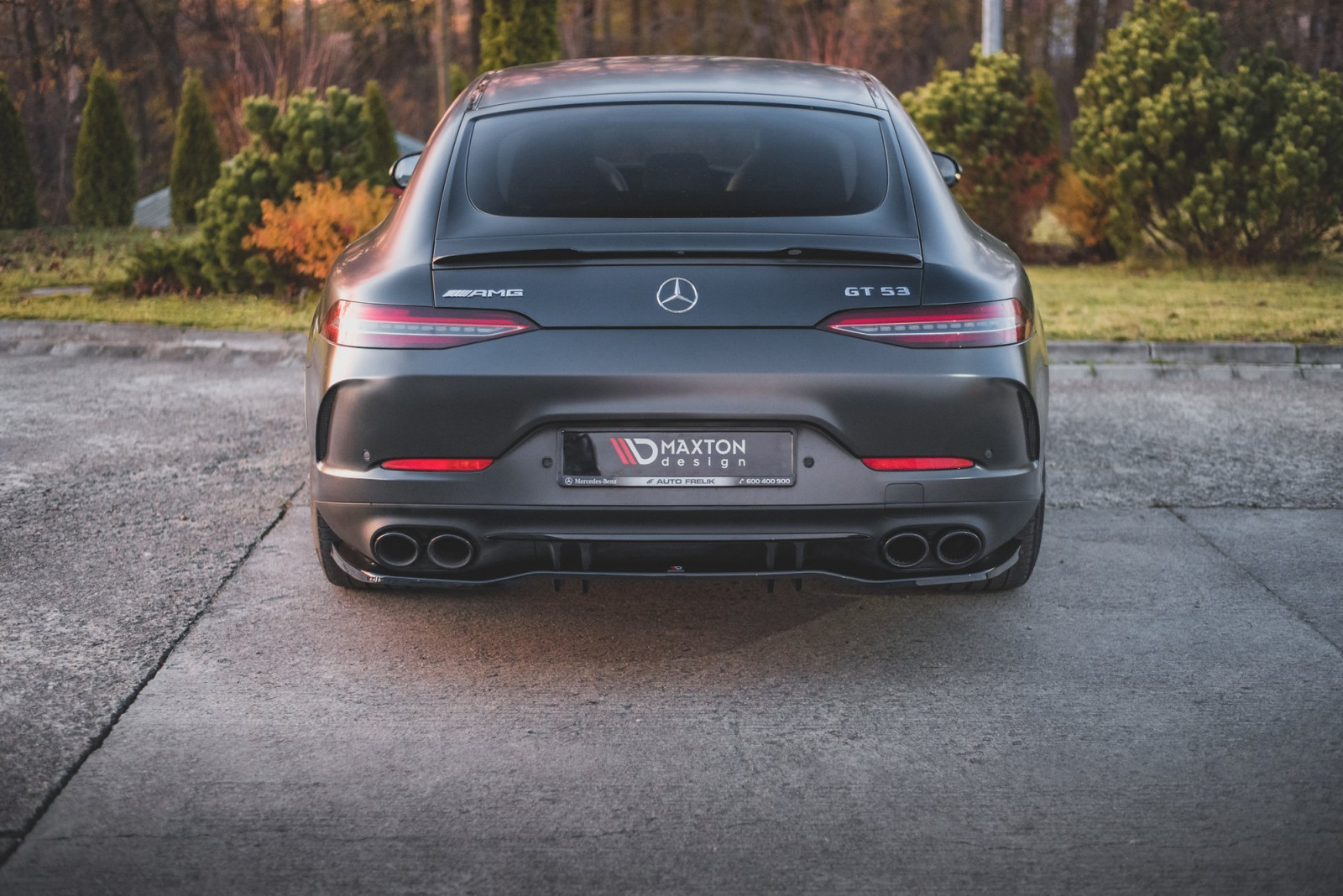 Splitter Tylny Środkowy (Z Dyfuzorem) Mercedes-AMG 53 4 Door Coupe