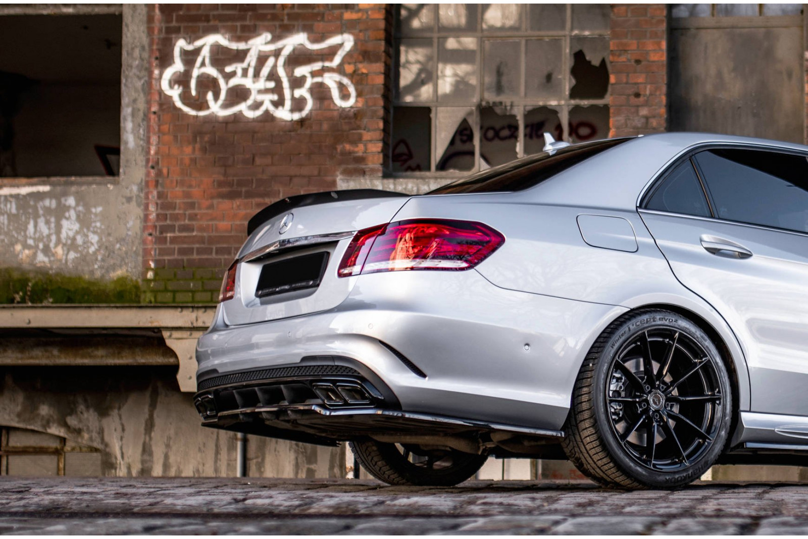 Przedłużenie Spoilera Mercedes-Benz E63 AMG Sedan W212 Facelift