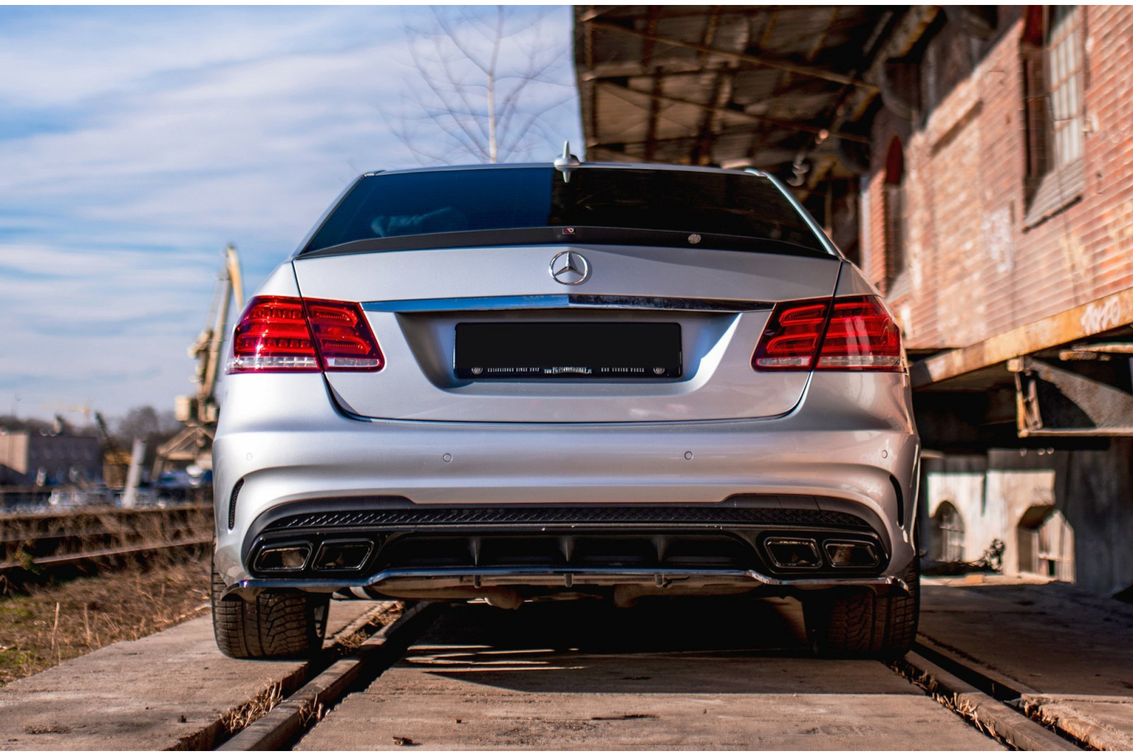 Przedłużenie Spoilera Mercedes-Benz E63 AMG Sedan W212 Facelift