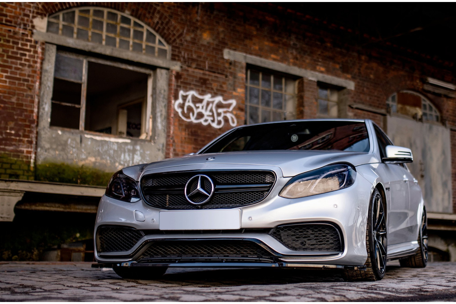 Splitter Przedni Mercedes-Benz E63 AMG Sedan W212 Facelift