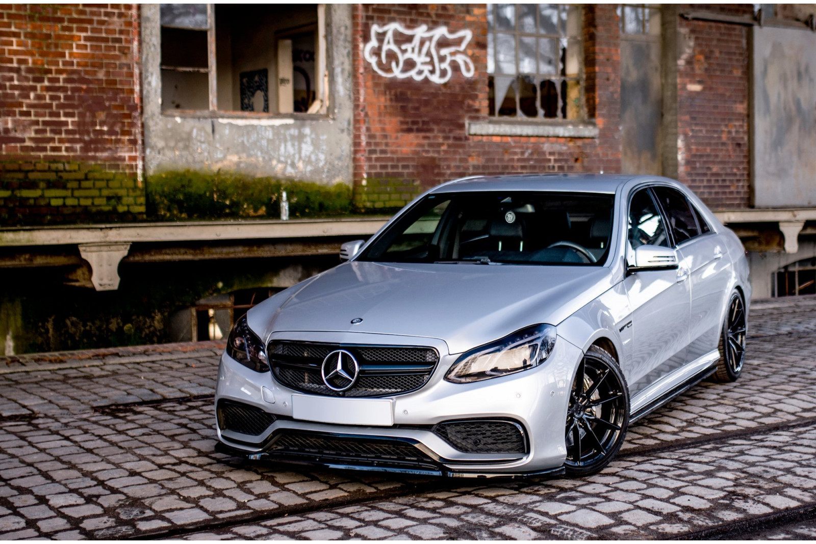 Dokładki Progów Mercedes-Benz E63 AMG Sedan W212 Facelift