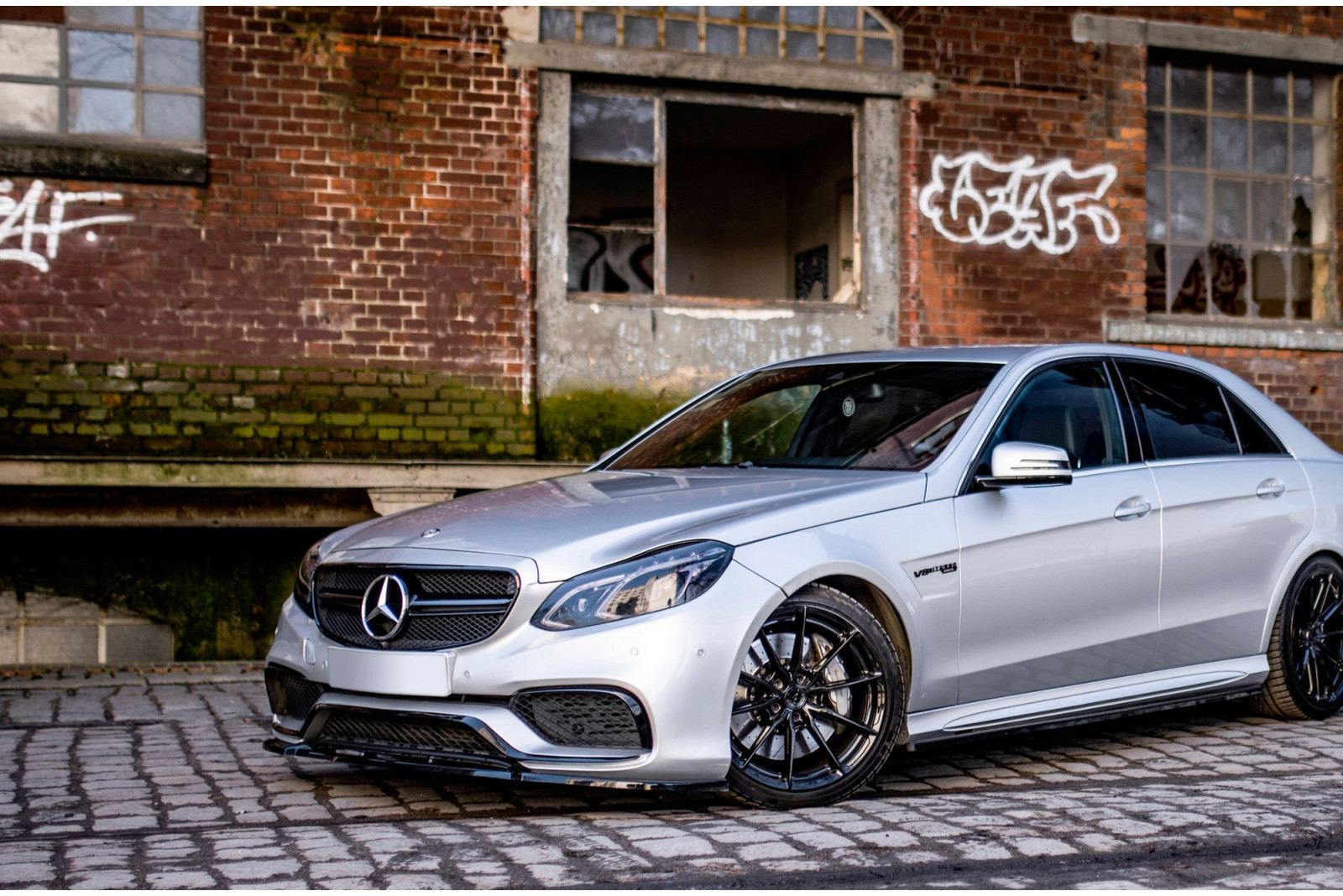 Dokładki Progów Mercedes-Benz E63 AMG Sedan W212 Facelift