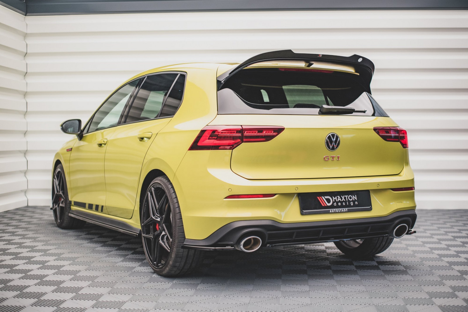 Splittery Tylne Boczne V.2 Volkswagen Golf 8 GTI Clubsport