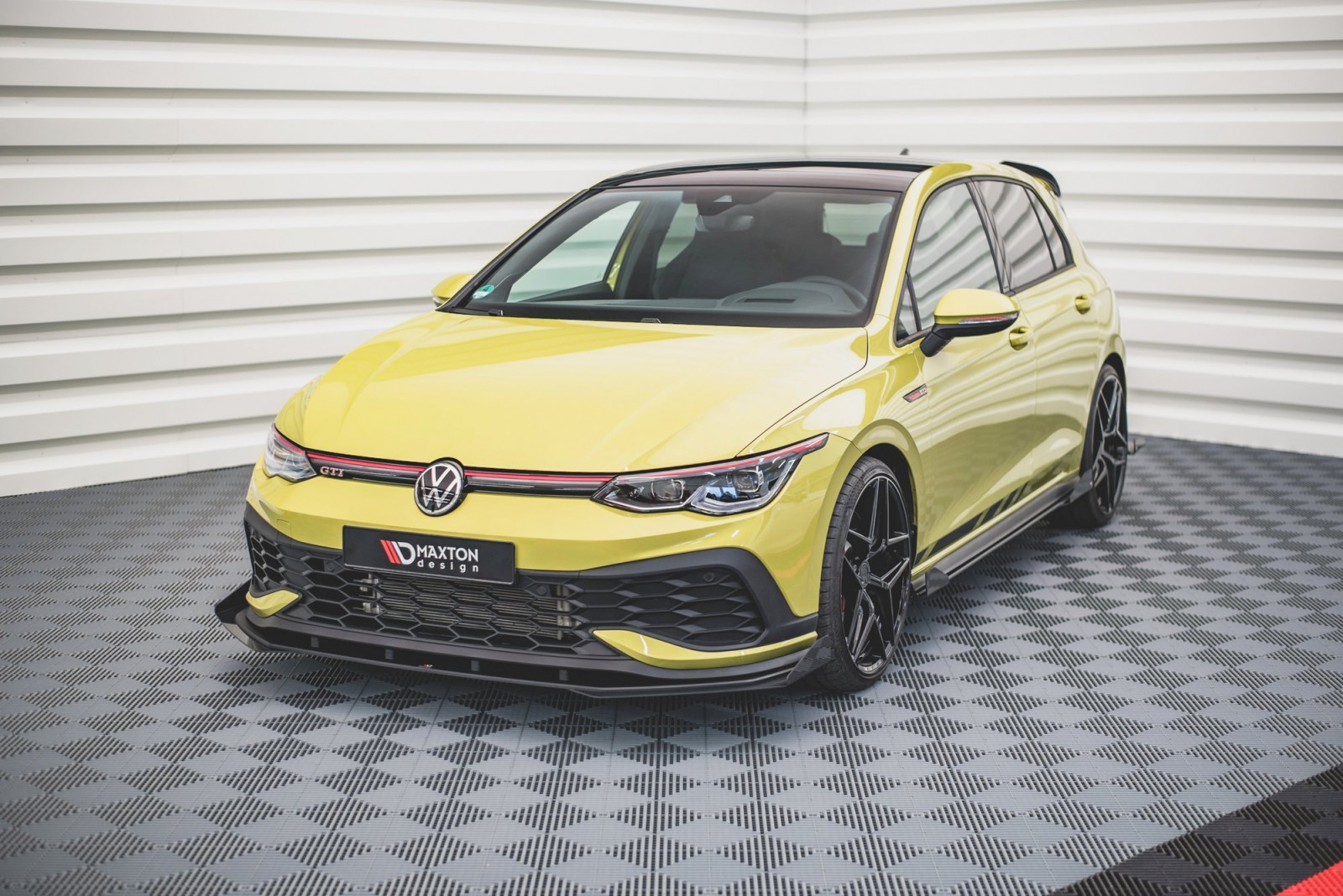 Splitter Przedni Racing Durability + Flaps Volkswagen Golf 8 GTI Clubsport