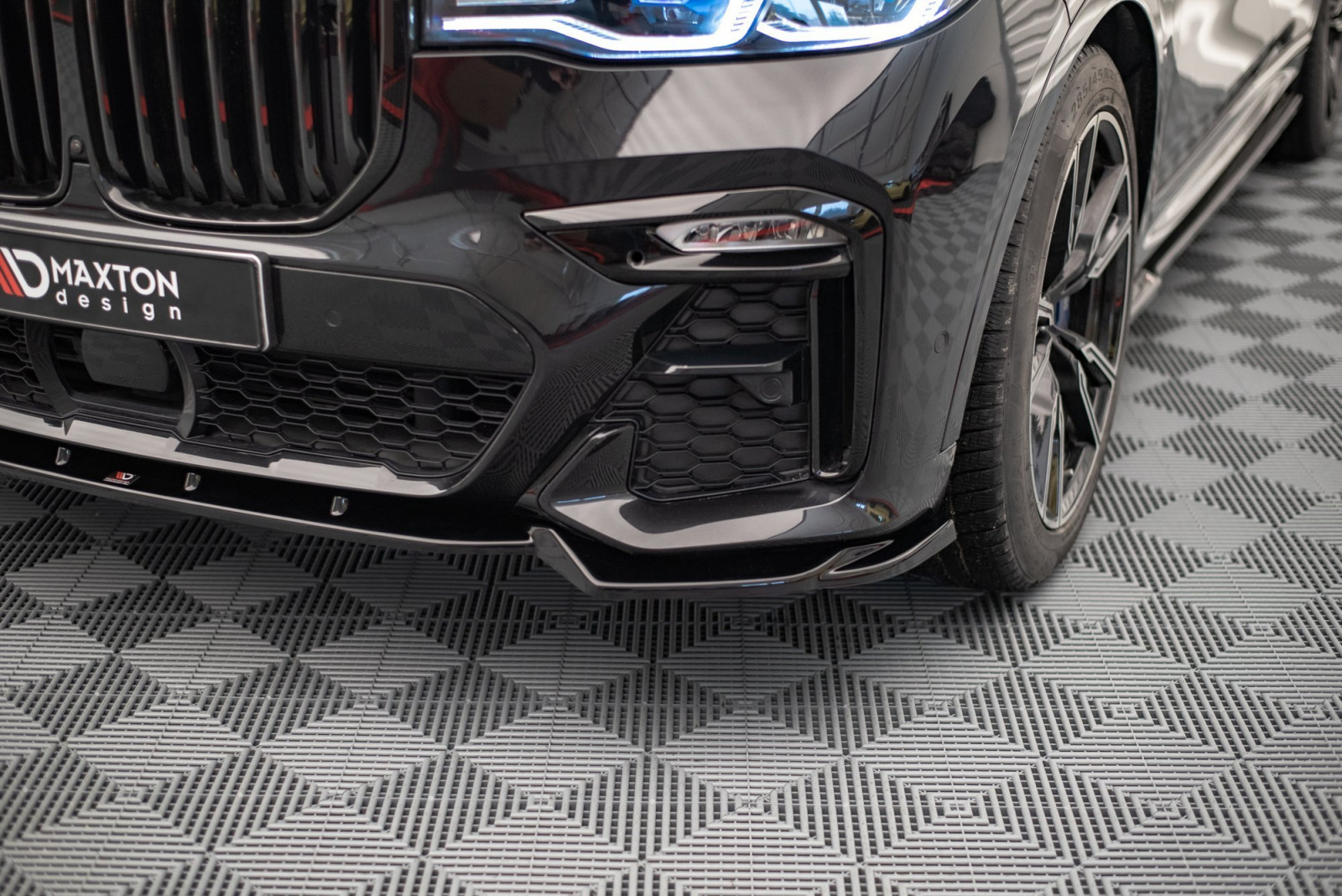 Splitter Przedni V.2 BMW X7 M G07