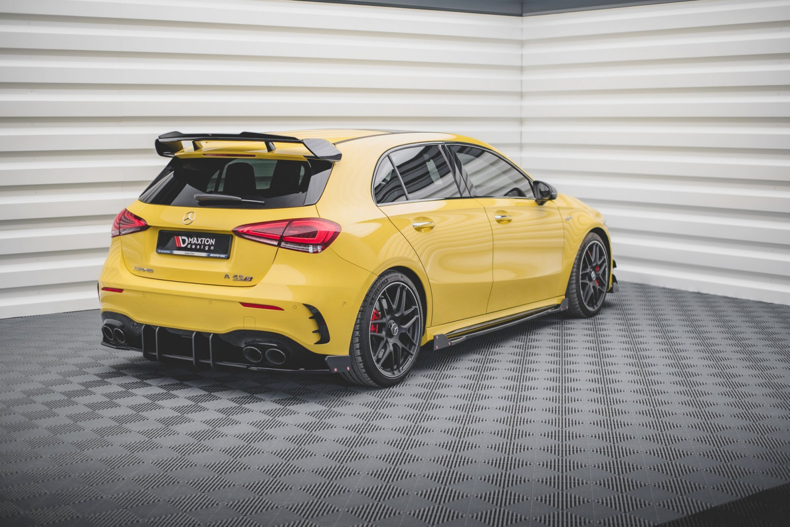 Splittery Tylne Boczne + Flaps V.2 Mercedes-AMG A45 S