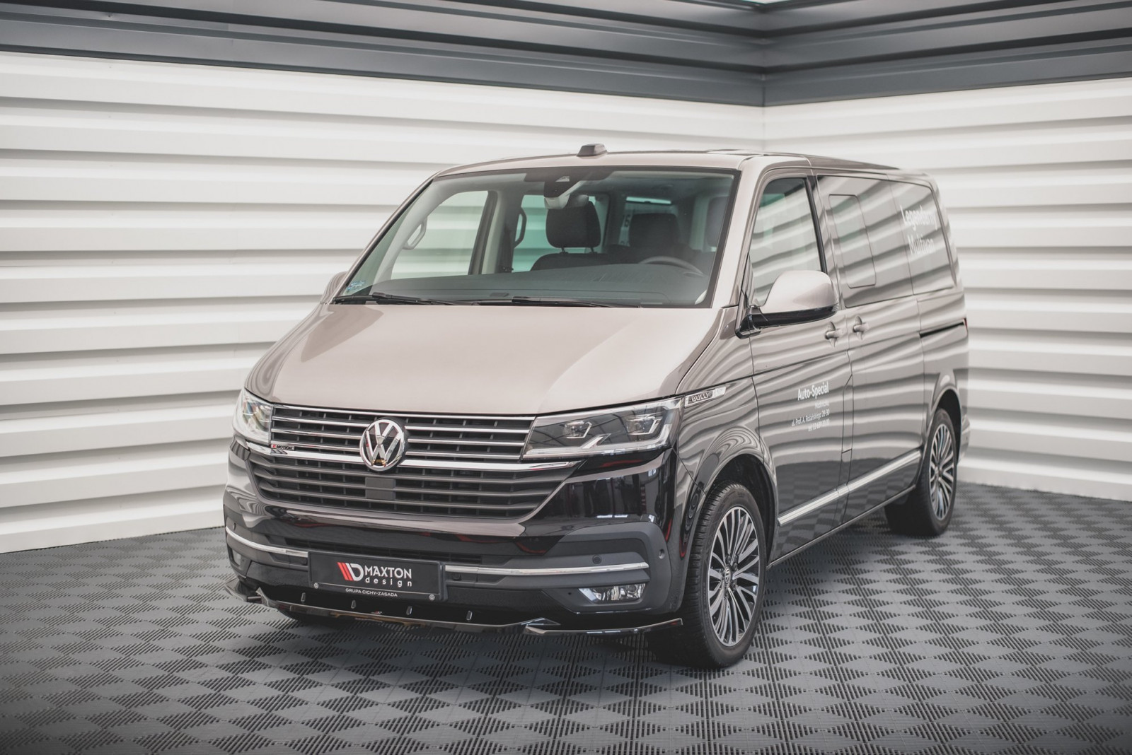 Splitter Przedni V.2 Volkswagen T6 Facelift