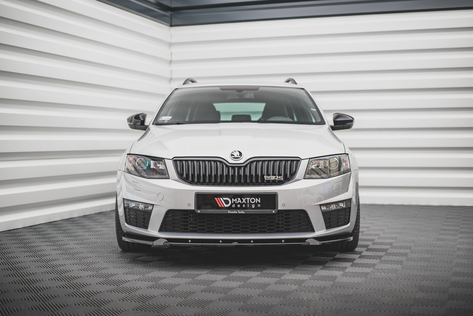 Splitter Przedni V.3 Skoda Octavia RS Mk3