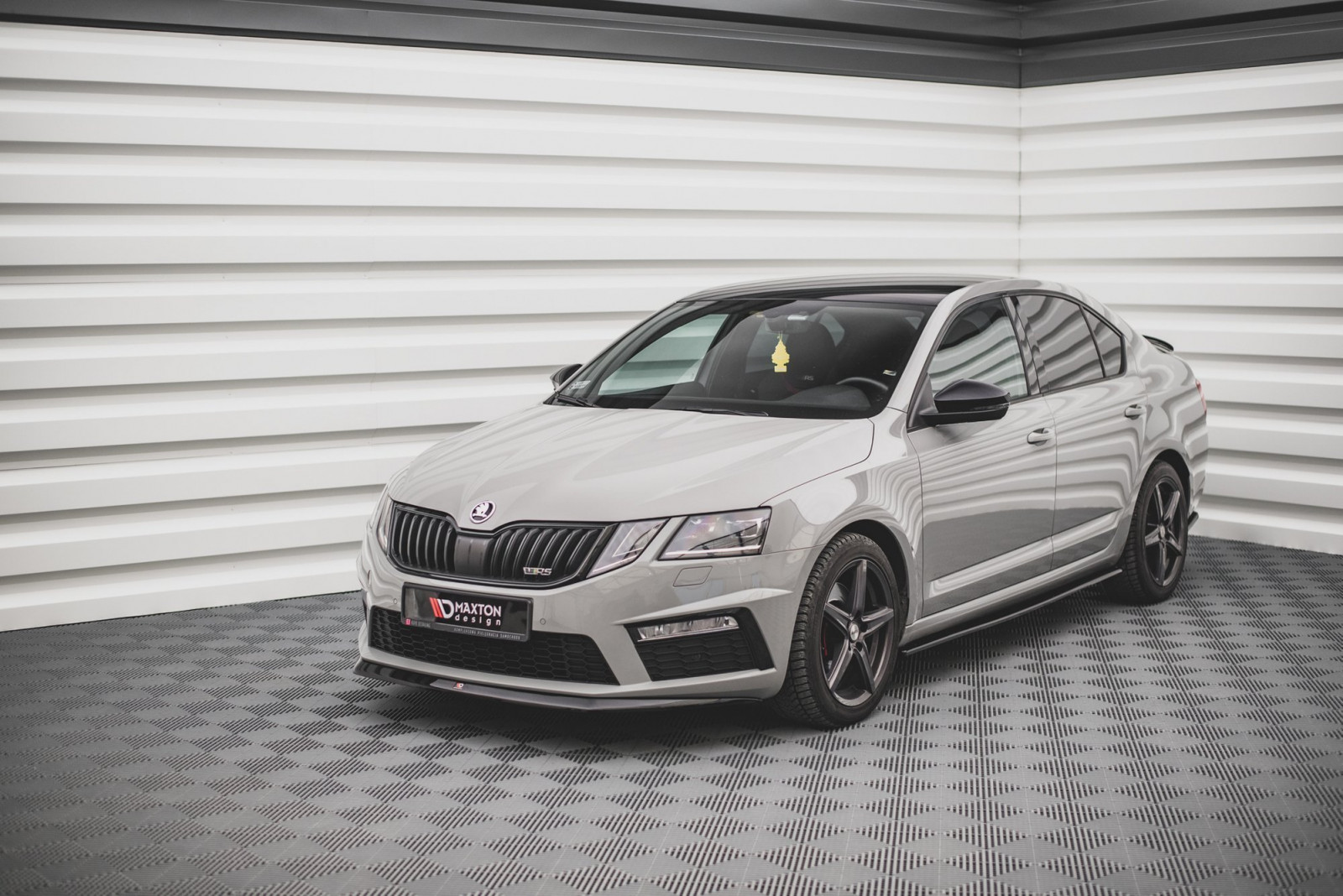 Splitter Przedni V.1 Skoda Octavia RS Mk3 Facelift