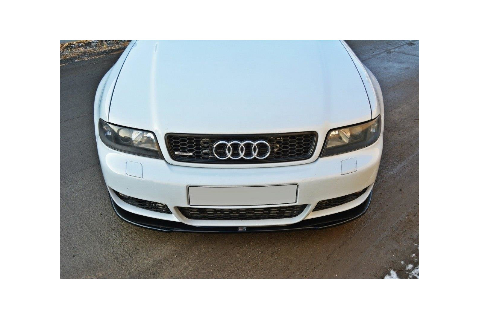 Splitter Przedni Audi RS4 B5