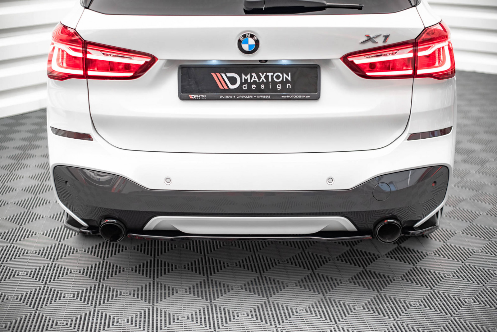 Splitter Tylny Środkowy BMW X1 M-Pack F48