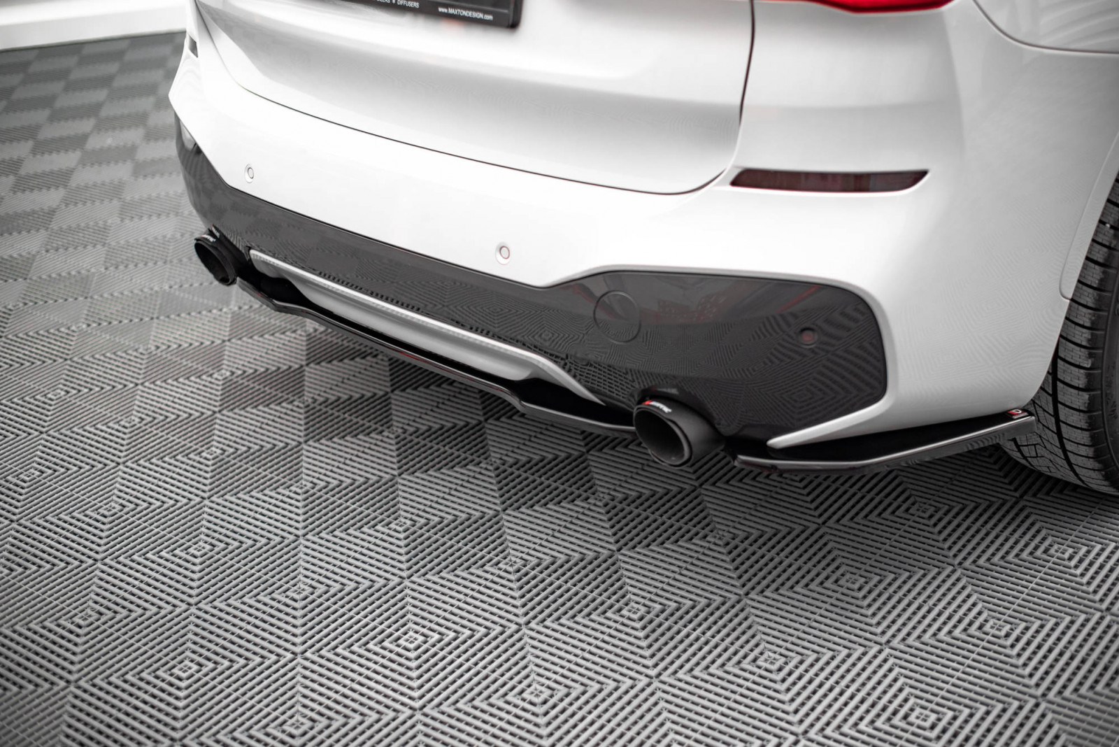 Splitter Tylny Środkowy BMW X1 M-Pack F48