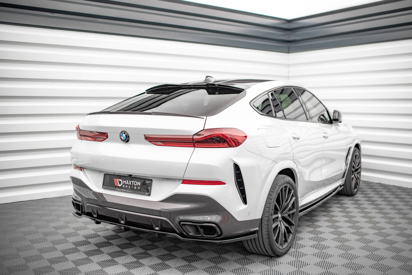 Splitter Tylny Środkowy (Z Dyfuzorem) BMW X6 M-Pack G06