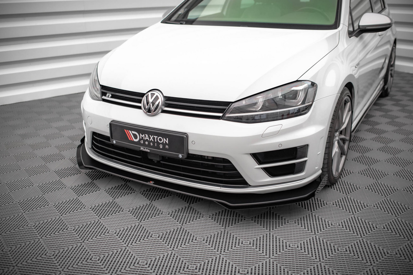 Splitter Przedni Street Pro V.1  + Flaps Volkswagen Golf R Mk7