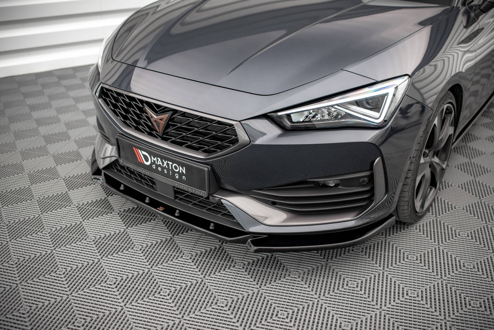 Splitter Przedni V.3 Cupra Leon