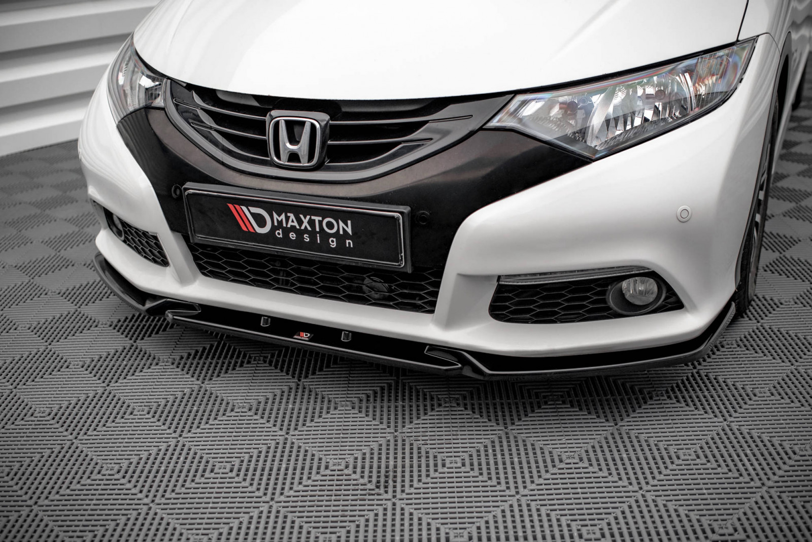 Splitter Przedni V.2 Honda Civic Mk9