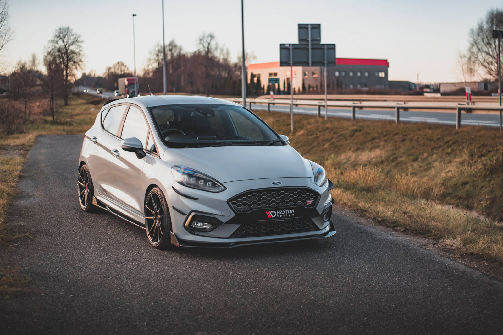 Splitter Przedni + Flaps V.4 Ford Fiesta ST / ST-Line