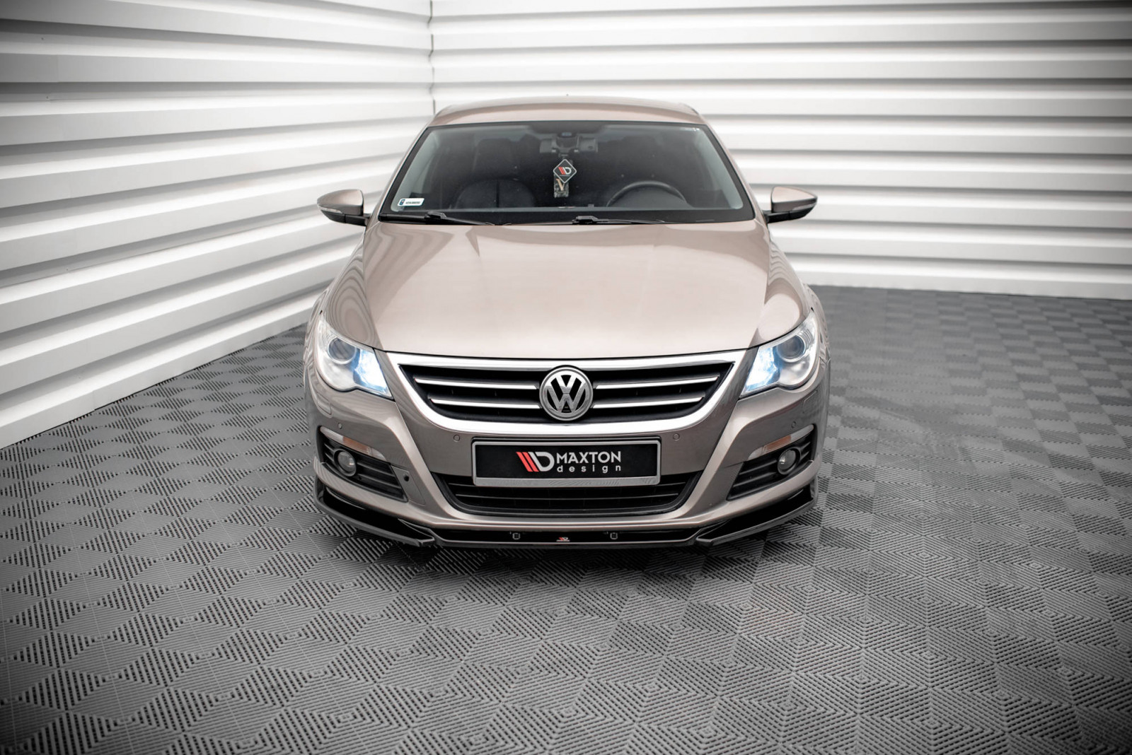 Splitter Przedni V.4 Volkswagen Passat CC